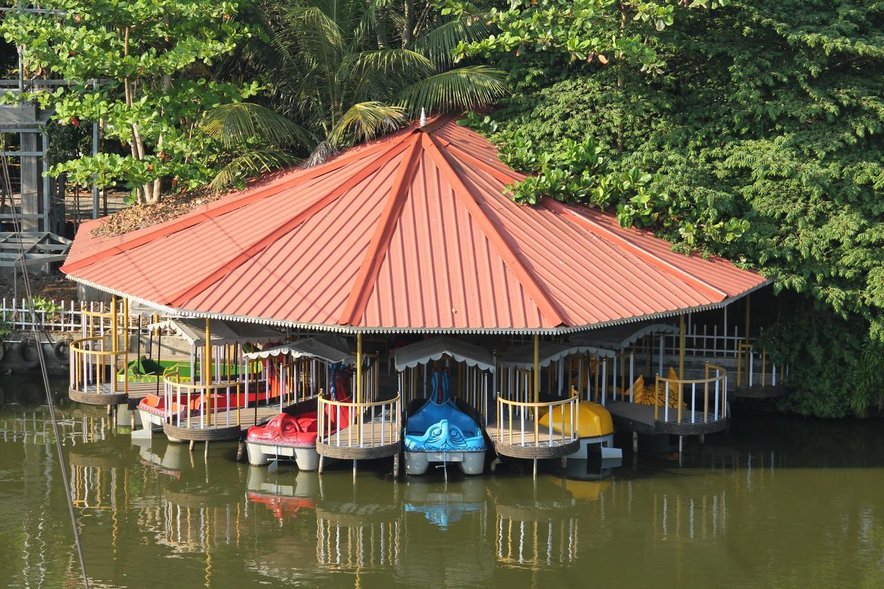 Mango Meadows Hotel Kottayam Ngoại thất bức ảnh