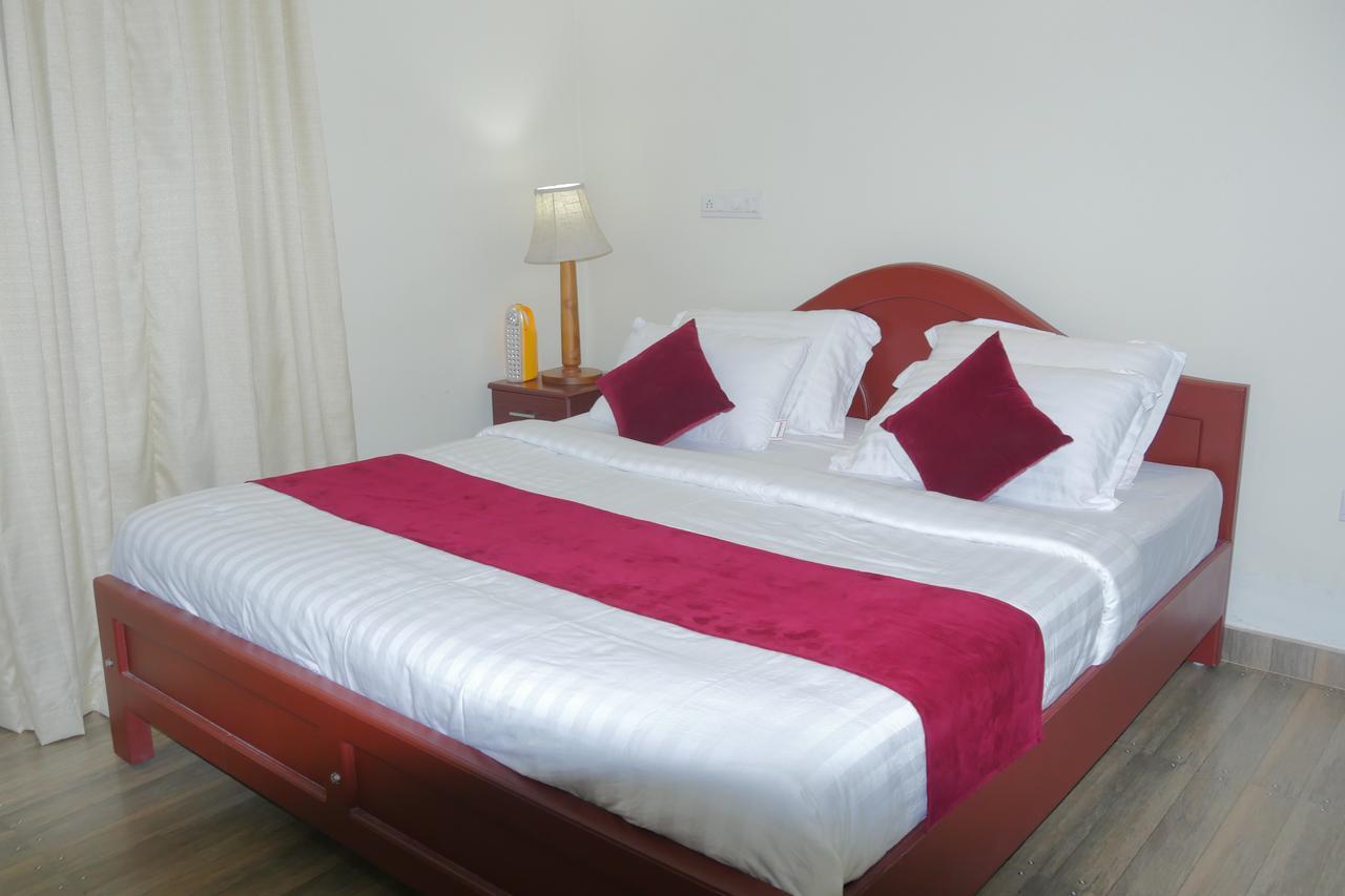 Mango Meadows Hotel Kottayam Ngoại thất bức ảnh