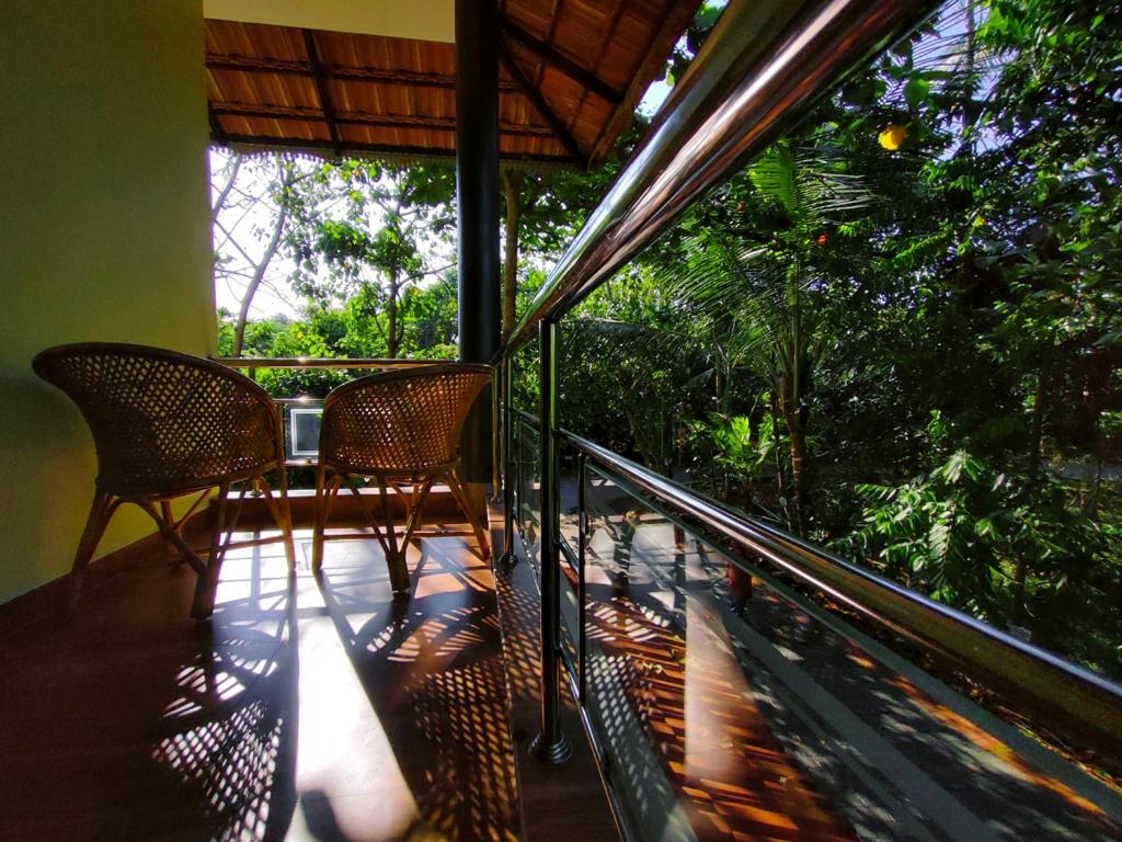 Mango Meadows Hotel Kottayam Ngoại thất bức ảnh