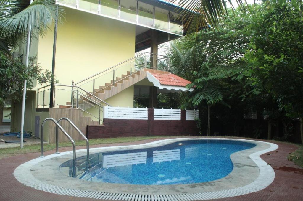 Mango Meadows Hotel Kottayam Ngoại thất bức ảnh